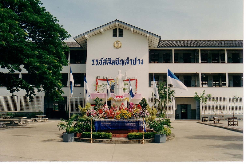 010.jpg